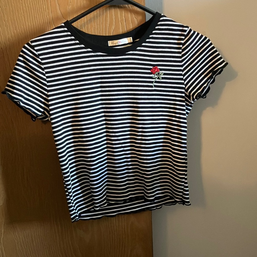 Stripped crop top size medium